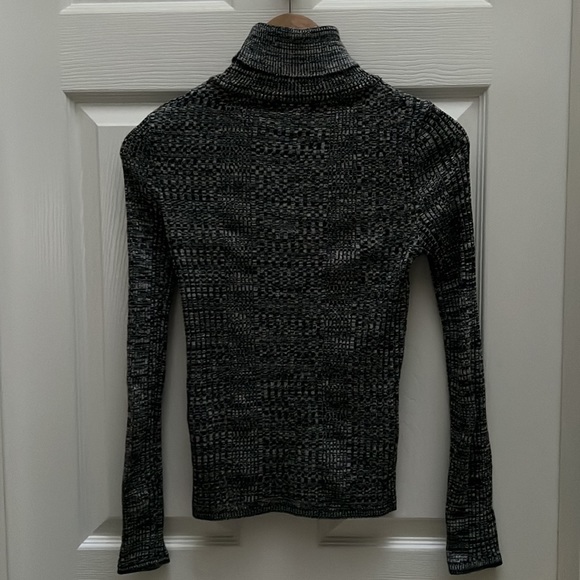 Speckled Grey TOPSHOP Turtleneck - Picture 4 of 7